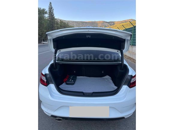 Sahibinden Renault Megane 1.3 TCe Joy 2020 Model 