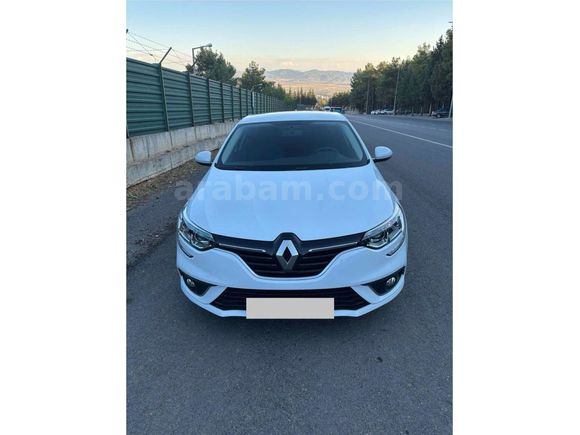 Sahibinden Renault Megane 1.3 TCe Joy 2020 Model 