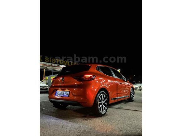 Sahibinden Renault Clio 1.0 TCe Touch 2023 Model 