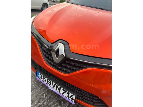 Sahibinden Renault Clio 1.0 TCe Touch 2023 Model 