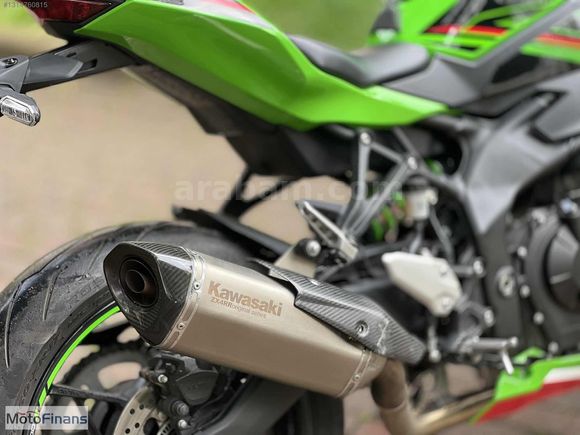 Galeriden Kawasaki Ninja ZX-4RR 2024 Model İstanbul 10.000 km