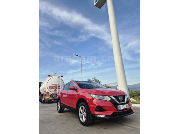 Sahibinden Nissan Qashqai 1.6 dCi Sky Pack 2017 Model
