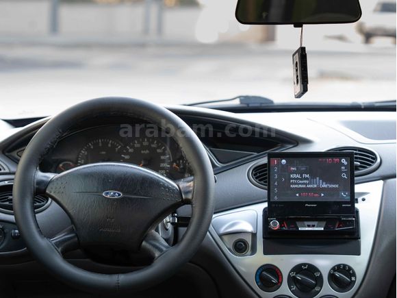 Sahibinden Ford Focus 1.6 Ambiente 2000 Model 