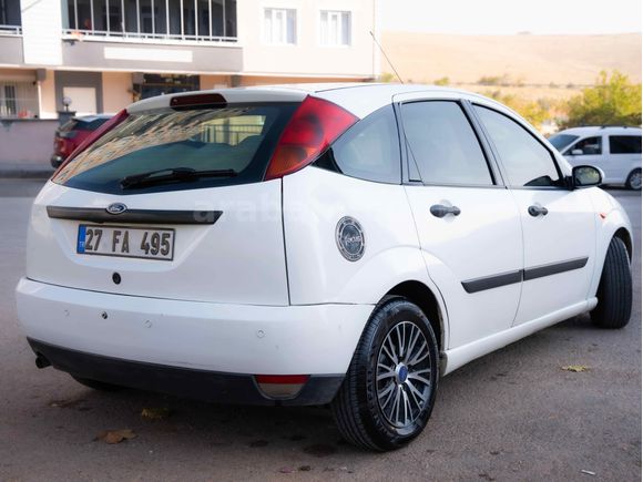 Sahibinden Ford Focus 1.6 Ambiente 2000 Model 