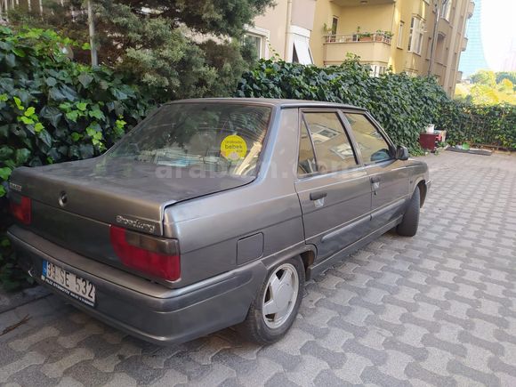 Sahibinden Renault R 9 1.4 Broadway RNi 1998 Model  186.000 km Gri (Gümüş)