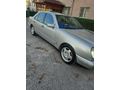 Değisensiz - 360000km-Mavi salon- E 200 Avantgarde 1998 Model