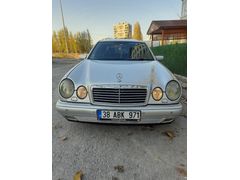 Değisensiz - Mavi salon- E 200 Avantgarde 1998 Model
