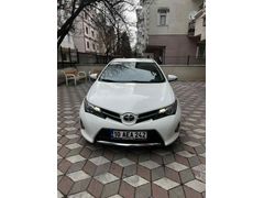 Sahibinden Toyota Auris 1.4 D-4D Active 2014 Model 