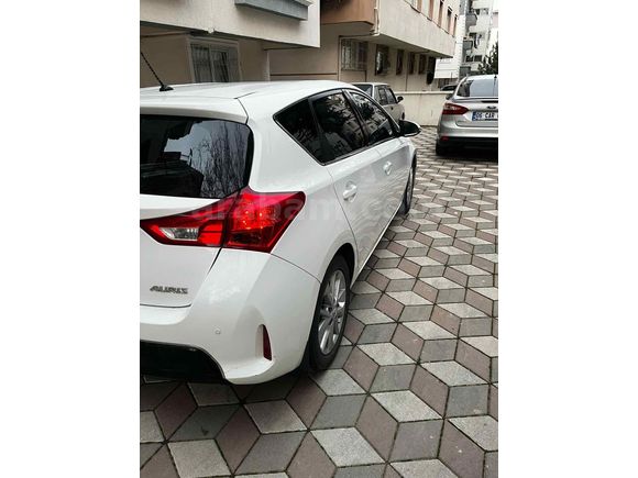 Sahibinden Toyota Auris 1.4 D-4D Active 2014 Model 