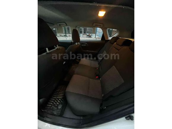 Sahibinden Toyota Auris 1.4 D-4D Active 2014 Model 