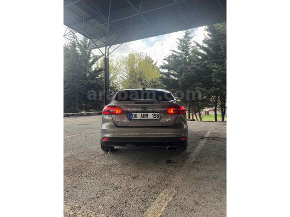 Sahibinden Ford Focus 1.6 Ti-VCT Trend X 2015 Model 