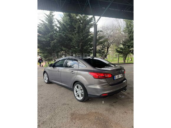 Sahibinden Ford Focus 1.6 Ti-VCT Trend X 2015 Model 