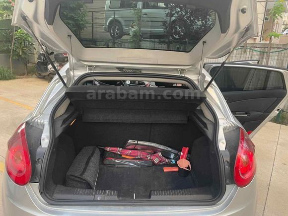 Sahibinden Fiat Bravo 1.6 Mjet Active Plus 2011 Model 
