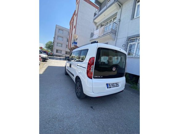 Sahibinden Fiat Doblo Combi 1.6 Multijet Safeline 2021 Model  91.000 km Beyaz