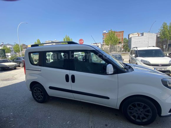 Sahibinden Fiat Doblo Combi 1.6 Multijet Safeline 2021 Model  91.000 km Beyaz