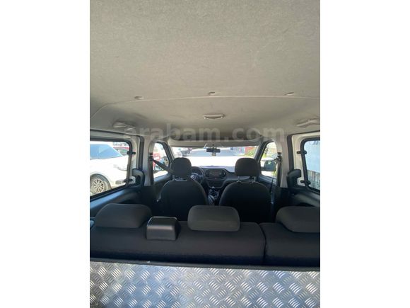 Sahibinden Fiat Doblo Combi 1.6 Multijet Safeline 2021 Model  91.000 km Beyaz