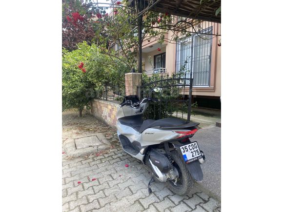 TEMİZ Sahibinden 2024 Honda PCX125 - 3.8xx KM - NARDO GRİ 