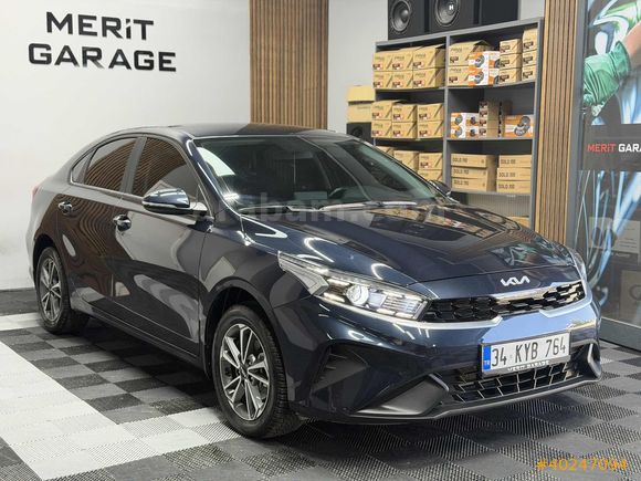 KIA CERATO 1.6 ELEGANCE OTOMATİK HATASIZ