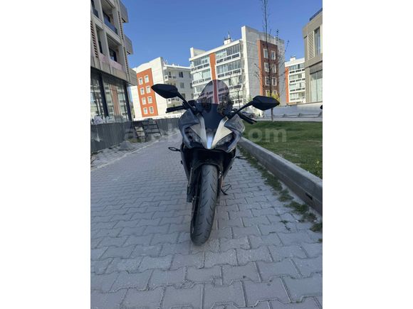 ACİL SATILIK 2024 CF Moto 250SR Düşük Km Masrafsız
