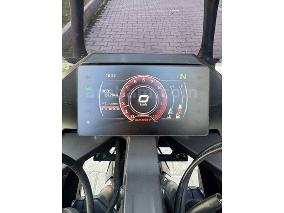 ACİL SATILIK 2024 CF Moto 250SR Düşük Km Masrafsız