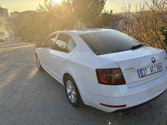 Sahibinden Skoda Octavia 1.4 TSI Style 2017 Model 