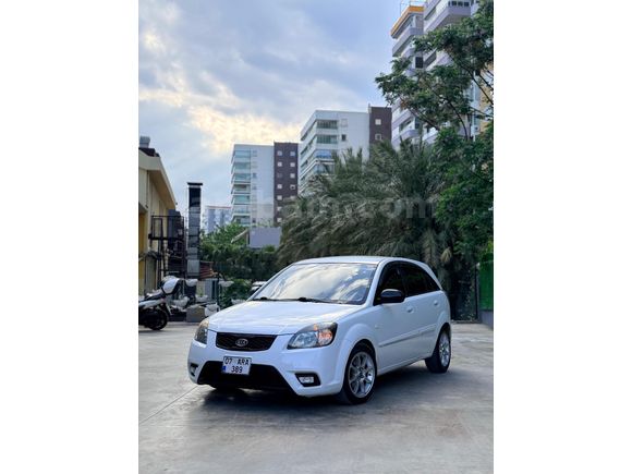 Sahibinden Kia Rio 1.5 CRDi Trend 2010 Model Degişensiz Hasar Kayıtsız