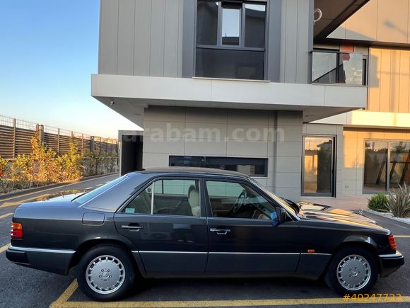 MERCEDES BENZ 200 E