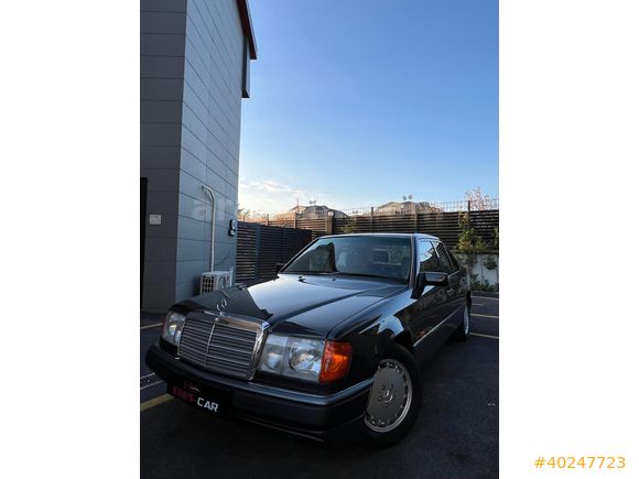MERCEDES BENZ 200 E