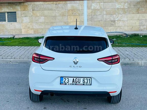 UZMAN AUTO DAN 2020 MODEL 1.0 TCE 165 BİN DE OTOMATİK