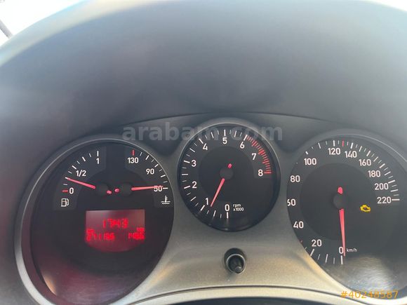 MALİGARAGE DEĞİŞENSİZ 272BİNDE MANUEL LEON