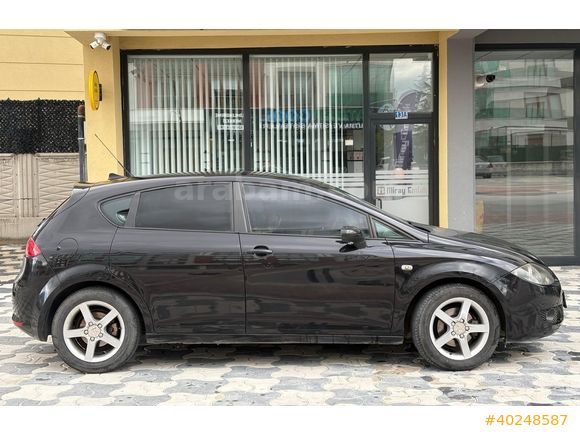 MALİGARAGE DEĞİŞENSİZ 272BİNDE MANUEL LEON