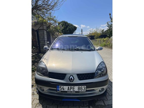 Sahibinden Renault Clio 1.4 Privilege 2002 Model 