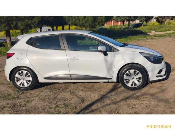 RENAULT Clio 1.5 DCI Joy - MAKYAJLI KASA - DEĞİŞENSİZ-