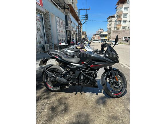 BAJAJ PULSAR F250 SIFIR TADINDA VE SIFIR MOTOR