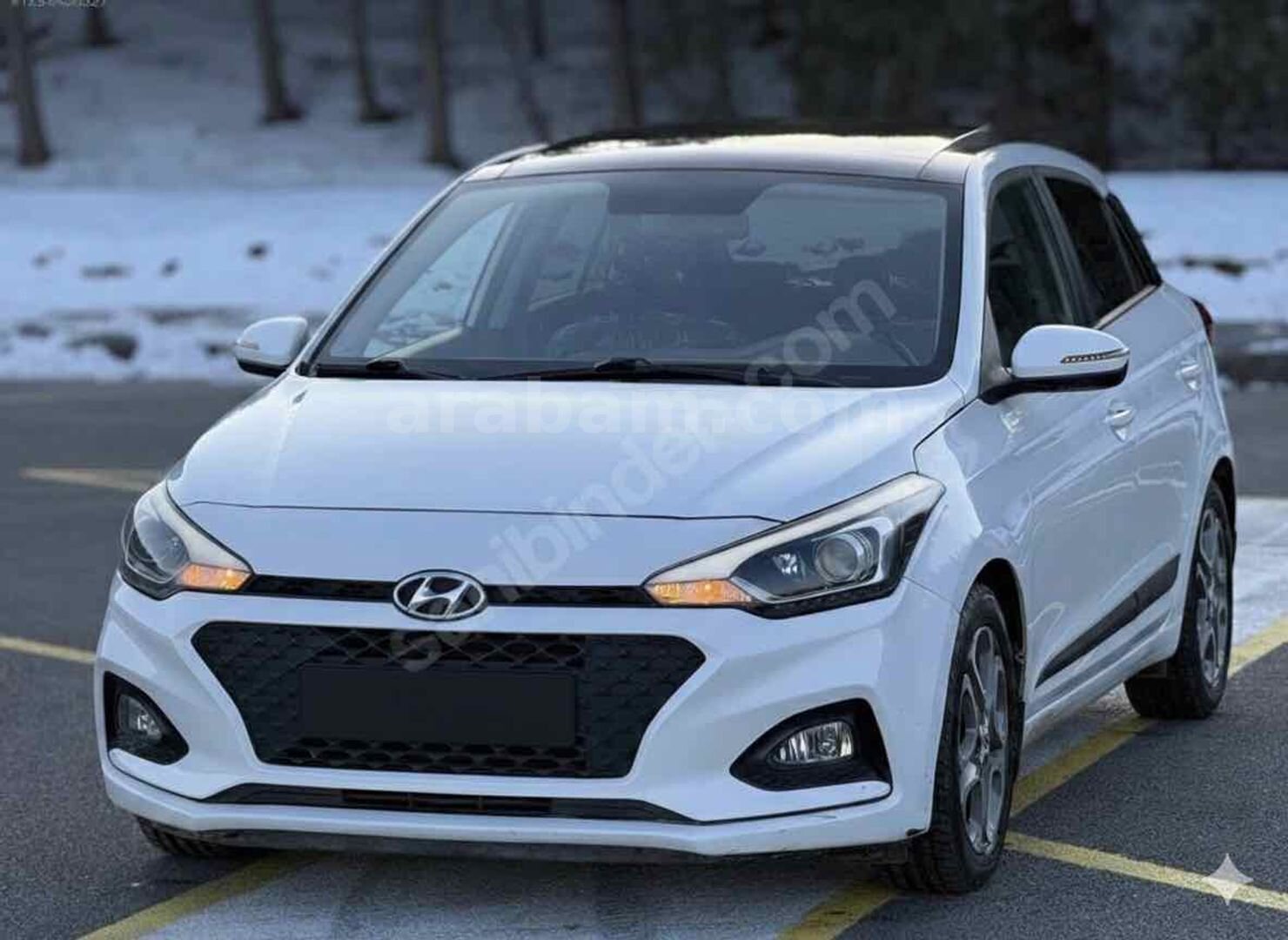 Sahibinden Hyundai i20 1.4 MPI Elite Smart 2018 Model Ankara 107.000 km Beyaz 7