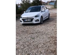 Sahibinden Hyundai i20 1.4 MPI Elite Smart 2018 Model 