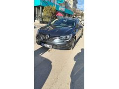 Sahibinden Renault Megane 1.3 TCe Joy Comfort 2024 Model  81.000 km Füme