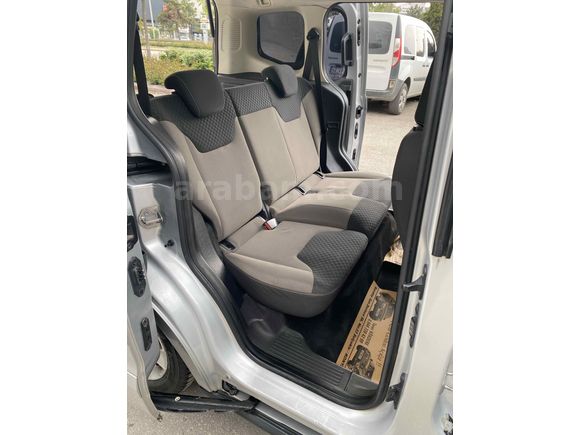 OTOMOBİL RUHSATLI 1.5 DELÜX