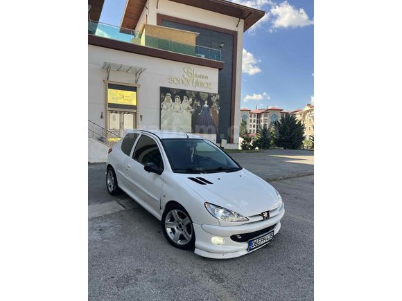 Sahibinden Peugeot 206 1.4 HDi Sporty 2006 Model 