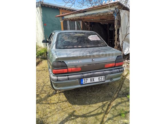 Sahibinden Renault R 19 1.6 Europa iE 1999 Model