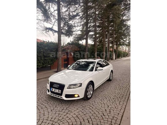Özel seri sanruflu dolusundan Audi A4 Sedan 2.0 TDI 2011 Model 