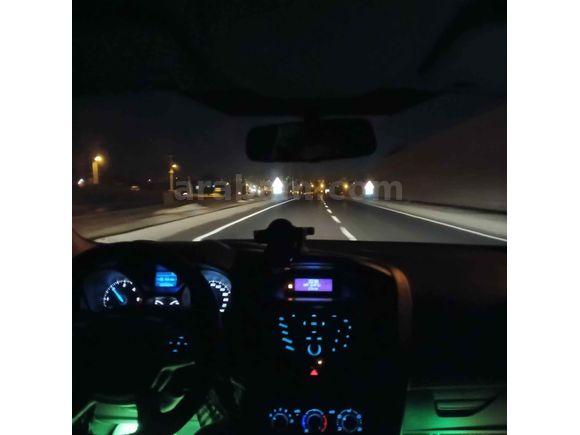 Sahibinden Ford Focus 1.6 TDCi Trend X 2012 Model 