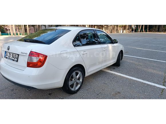 Sahibinden Skoda Rapid  2016 Model  Beyaz