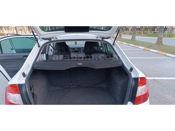 Sahibinden Skoda Rapid  2016 Model  Beyaz