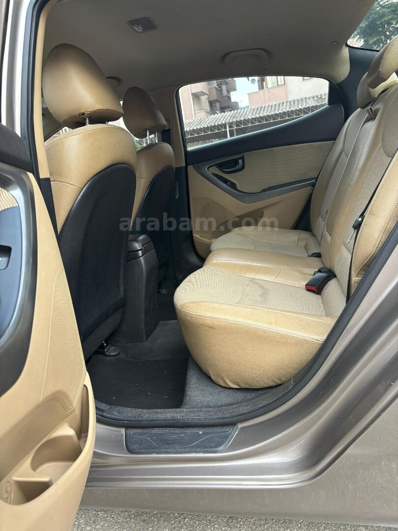 Sahibinden Hyundai Elantra 1.6 D-CVVT Prime Plus 2012 Model Bolu 189.000 km Kahverengi 7