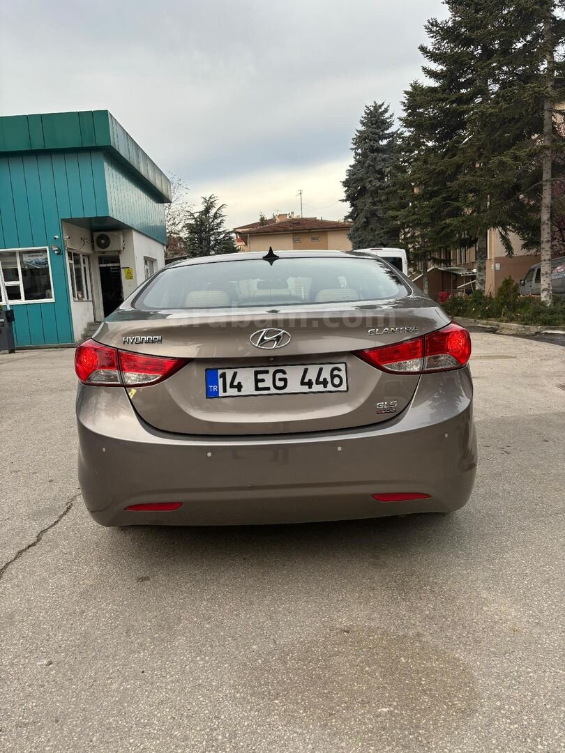 Sahibinden Hyundai Elantra 1.6 D-CVVT Prime Plus 2012 Model Bolu 189.000 km Kahverengi 3