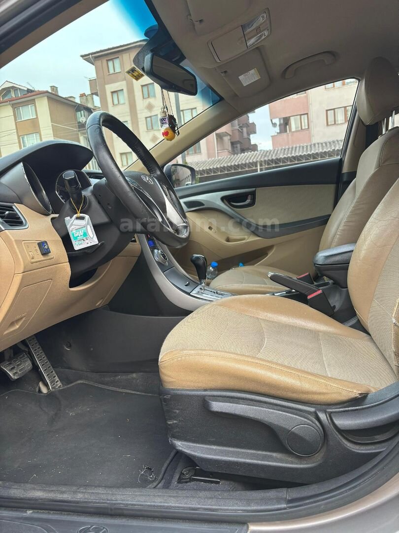 Sahibinden Hyundai Elantra 1.6 D-CVVT Prime Plus 2012 Model Bolu 189.000 km Kahverengi 5