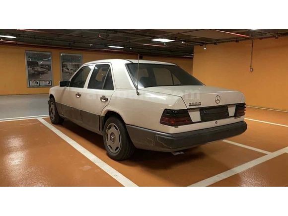İlk sahibinden 300D otomatik om603
