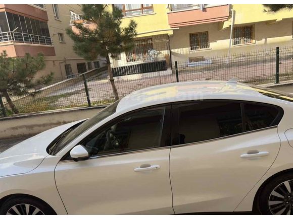 Sahibinden Ford Focus 1.5 Ti-VCT Titanium 2023 Model 