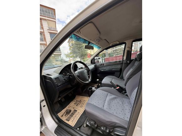 Sahibinden Hyundai Getz 1.5 CRDi GLS 2005 Model 